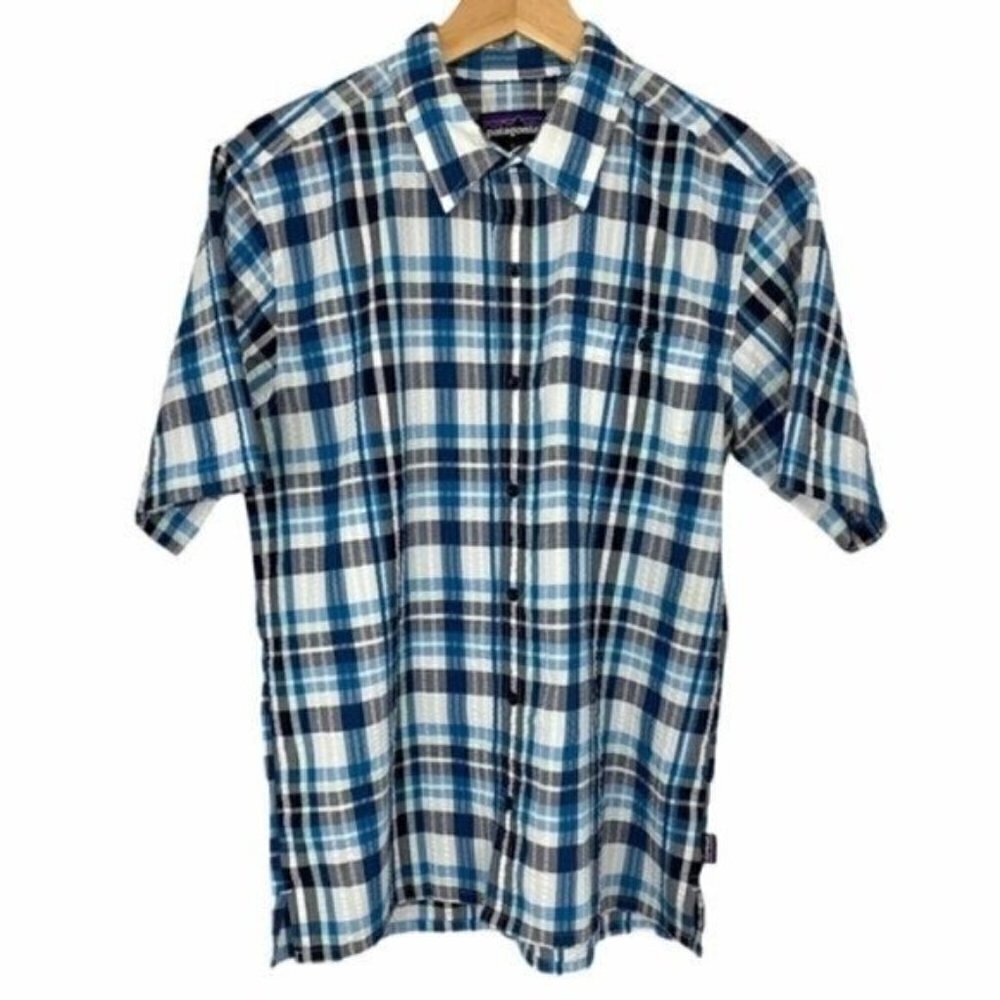 Patagonia Men’s Plaid Button Down Short Sleeve
